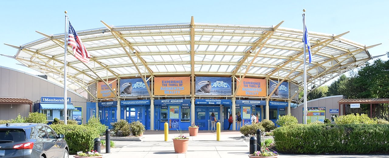 Aquarium-Front-1280-x-520-5780